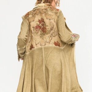 NWT Aratta silent Journey heart of autumn coat olive Women's Jacket Outerwear M